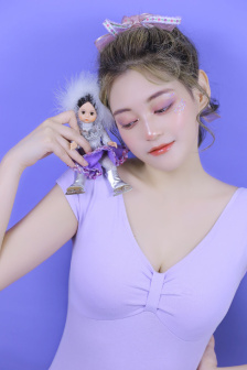 前夫的东西很大和三个人在一起